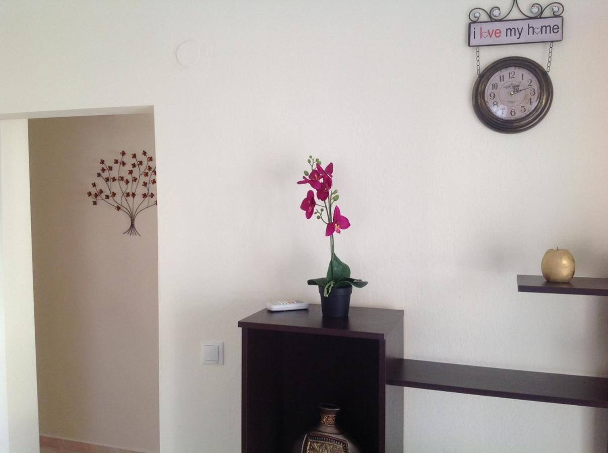 Myparalia Apartament ***** Экстерьер фото