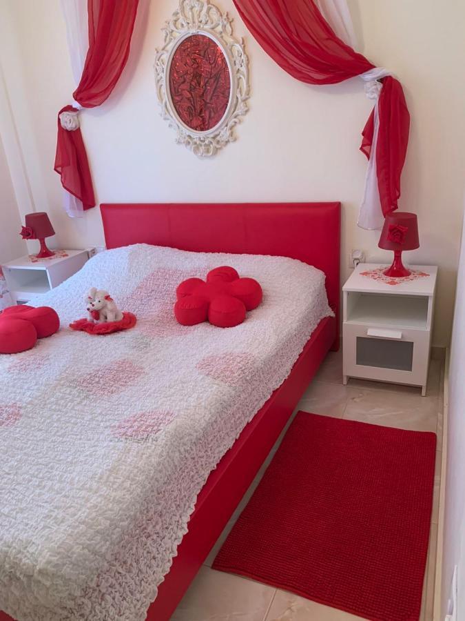Myparalia Apartament ***** Экстерьер фото