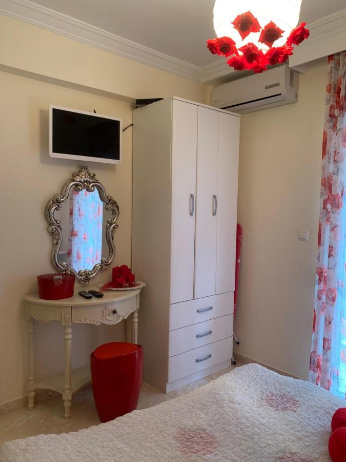 Myparalia Apartament ***** Экстерьер фото